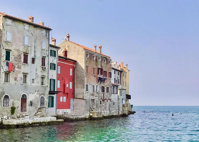 Elda * Rovinj