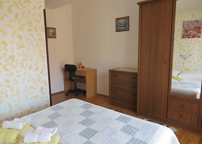 Elda * Rovinj