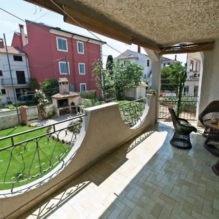 Elda * Rovinj