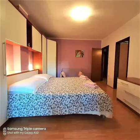 Apartment Elda *